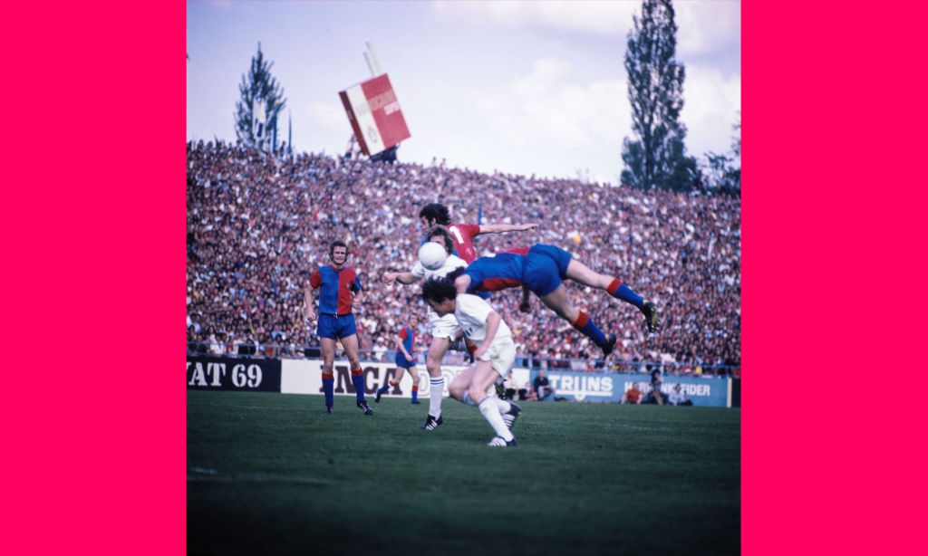 Cupfinal zwischen FC Basel und FC Zürich. ETH-Bibliothek Zürich, Bildarchiv / Fotograf: Comet Photo AG (Zürich)